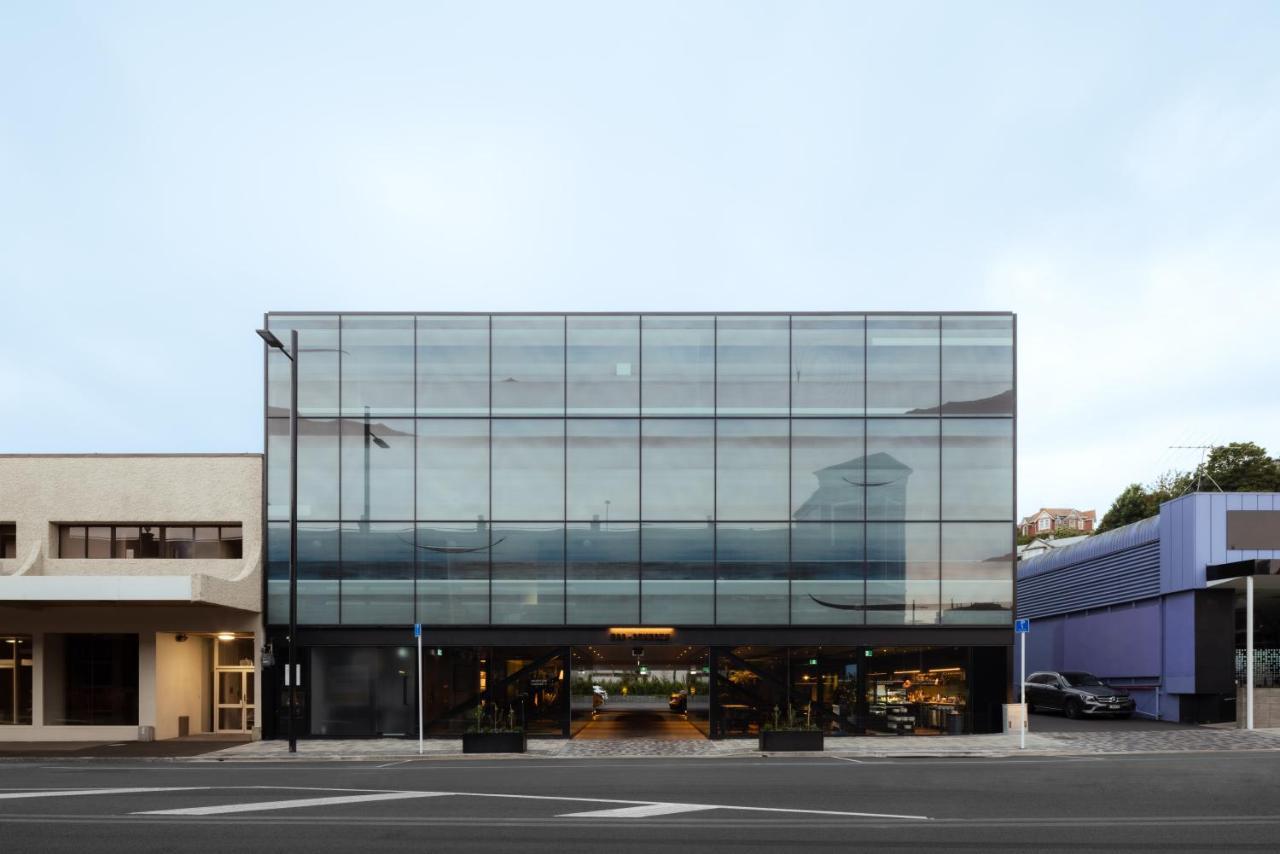 Ebb-Dunedin Dış mekan fotoğraf The Glasshouse